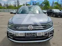 2020 Volkswagen Tiguan photo