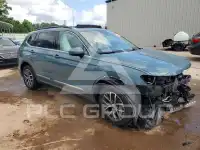 2020 Volkswagen Tiguan photo