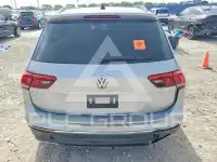 2020 Volkswagen Tiguan фото