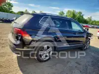2020 Volkswagen Tiguan photo