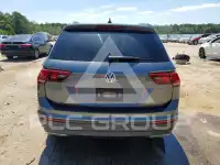 2020 Volkswagen Tiguan фото