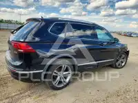 2020 Volkswagen Tiguan photo