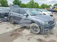 2020 Volkswagen Tiguan фото