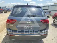 2020 Volkswagen Tiguan photo