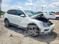 2020 Volkswagen Tiguan photo