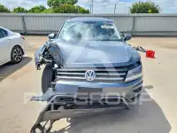 2020 Volkswagen Tiguan фото
