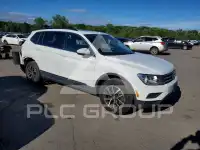 2020 Volkswagen Tiguan photo