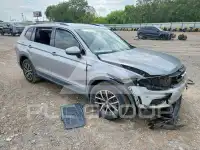 2020 Volkswagen Tiguan фото