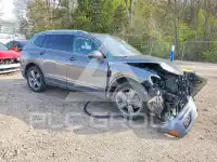 2020 Volkswagen Tiguan фото