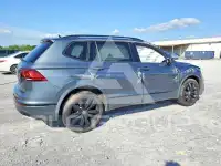 2020 Volkswagen Tiguan фото
