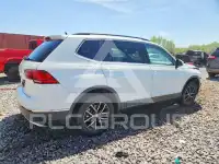 2020 Volkswagen Tiguan фото
