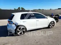 2020 Volkswagen GTI photo