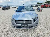 2020 Volkswagen Jetta фото