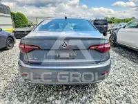 2020 Volkswagen Jetta фото