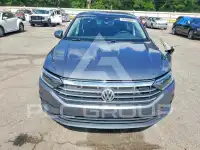 2020 Volkswagen Jetta photo
