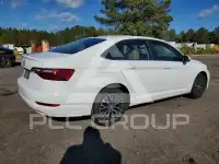 2020 Volkswagen Jetta photo