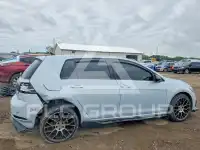 2020 Volkswagen GOLF photo