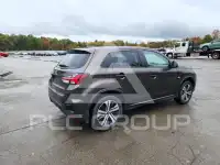 2021 Mitsubishi OUTLANDER фото