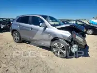 2021 Mitsubishi OUTLANDER photo