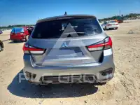 2021 Mitsubishi OUTLANDER photo