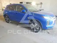 2021 Mitsubishi OUTLANDER photo