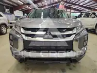 2021 Mitsubishi OUTLANDER фото