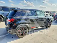 2021 Mitsubishi OUTLANDER photo