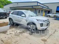 2021 Mitsubishi OUTLANDER фото