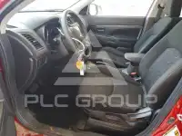 2021 Mitsubishi OUTLANDER photo