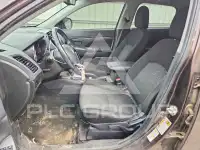 2021 Mitsubishi OUTLANDER фото
