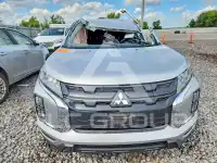 2021 Mitsubishi OUTLANDER фото