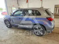 2021 Mitsubishi OUTLANDER фото