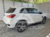 2021 Mitsubishi OUTLANDER фото