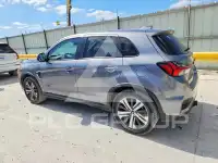 2021 Mitsubishi OUTLANDER фото