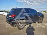 2021 Mitsubishi OUTLANDER photo