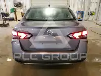 2021 Nissan VERSA фото