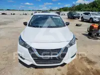 2021 Nissan VERSA фото