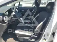2021 Nissan VERSA фото