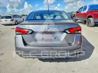 2021 Nissan VERSA фото