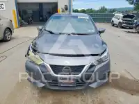 2021 Nissan VERSA фото