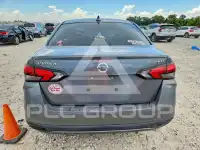 2021 Nissan VERSA фото