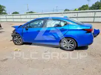 2021 Nissan VERSA фото