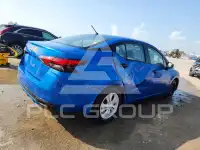 2021 Nissan VERSA фото