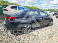 2021 Nissan VERSA photo
