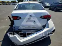 2021 Nissan VERSA фото