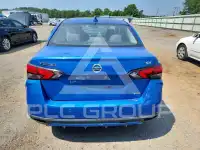 2021 Nissan VERSA фото