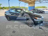 2021 Nissan VERSA фото