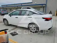 2021 Nissan VERSA фото