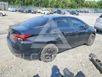 2021 Nissan VERSA фото