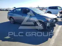 2021 Nissan VERSA фото